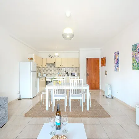 Briza By Sunnyway Apartment